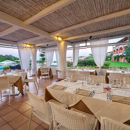 Grand In 4* Porto Cervo