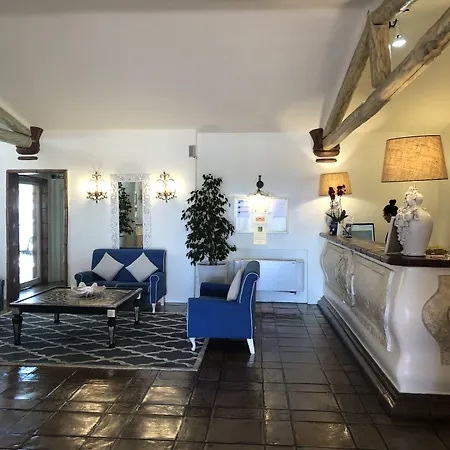 Szálloda Grand In 4*