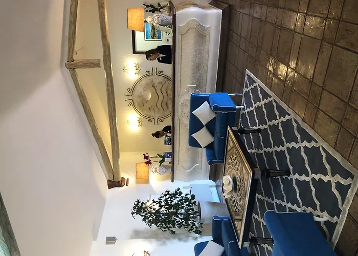 Hotel Grand In 4*