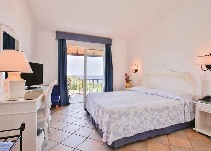 Grand In Hotel 4*