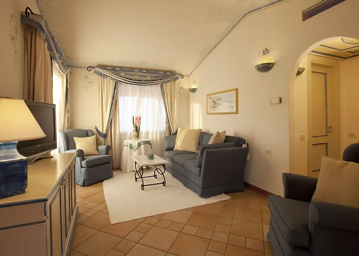 Hotel Grand In Porto Cervo