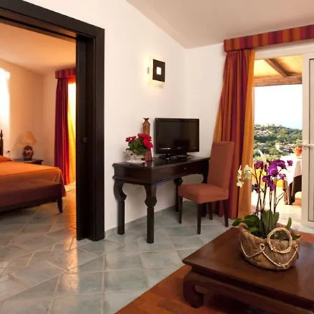 Grand In Hotel 4*